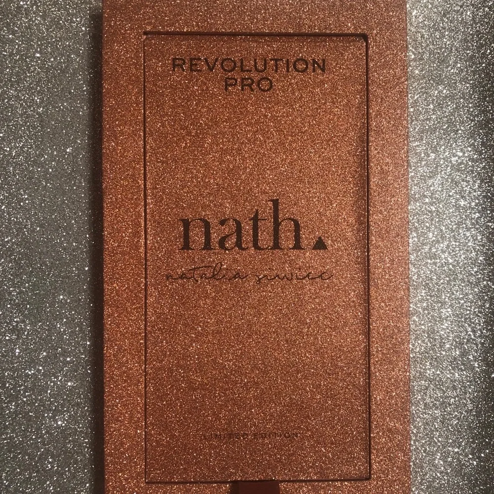 BNIB! Revolution Pro X Nath. Eyeshadow Palette 🎨